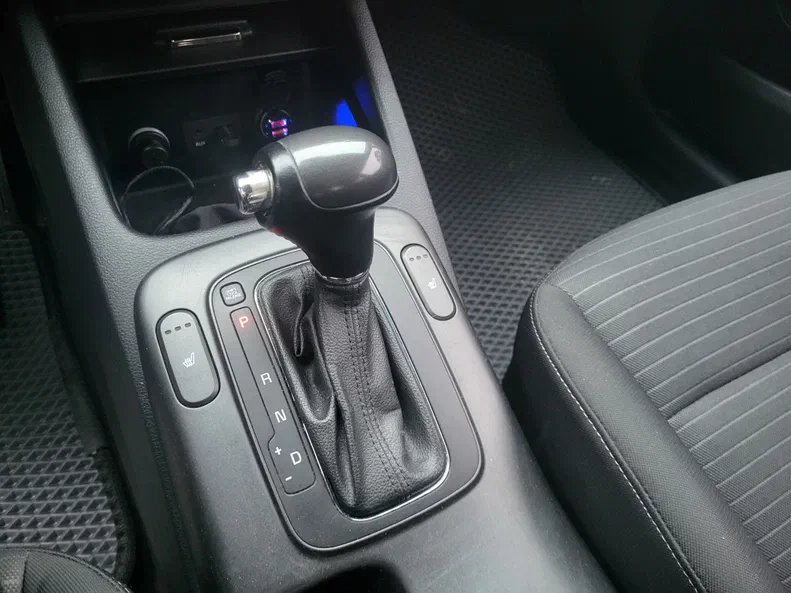 Kia Cerato 2014 - 11