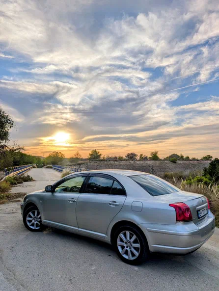 Toyota Avensis 2003 - 8