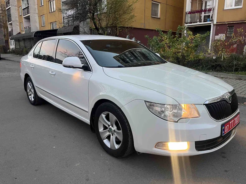 Skoda Superb 2010