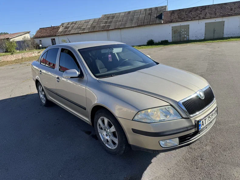 Skoda Octavia 2004 - 8