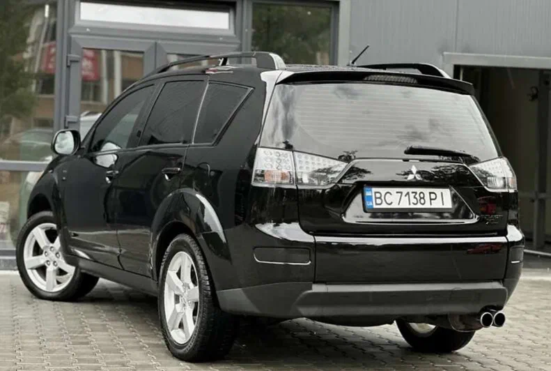 Mitsubishi Outlander 2008