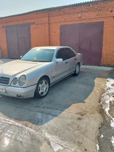 Mercedes-Benz E-Клас 1997 - 7