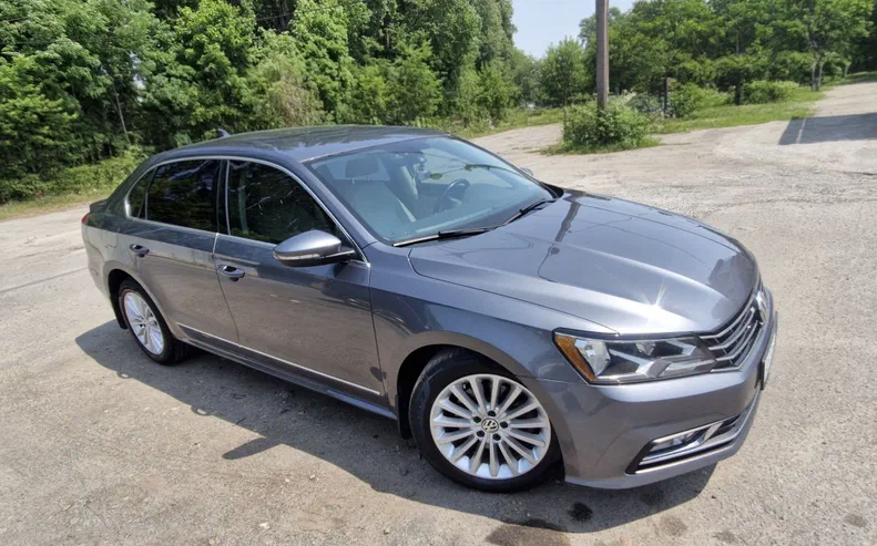 Volkswagen Passat 2016 - 9