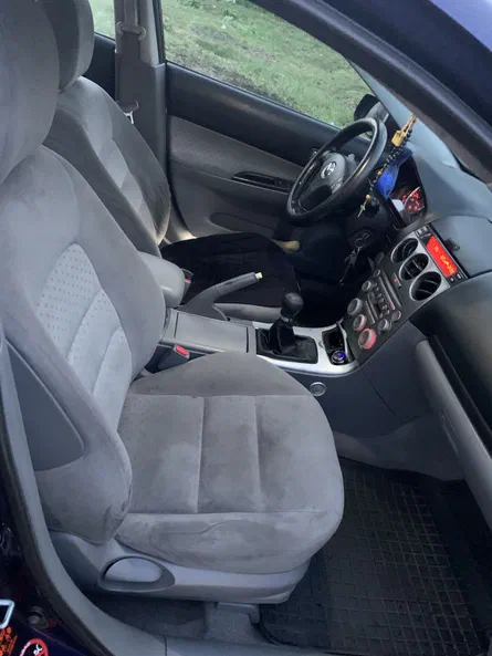 Mazda 6 2004 - 5