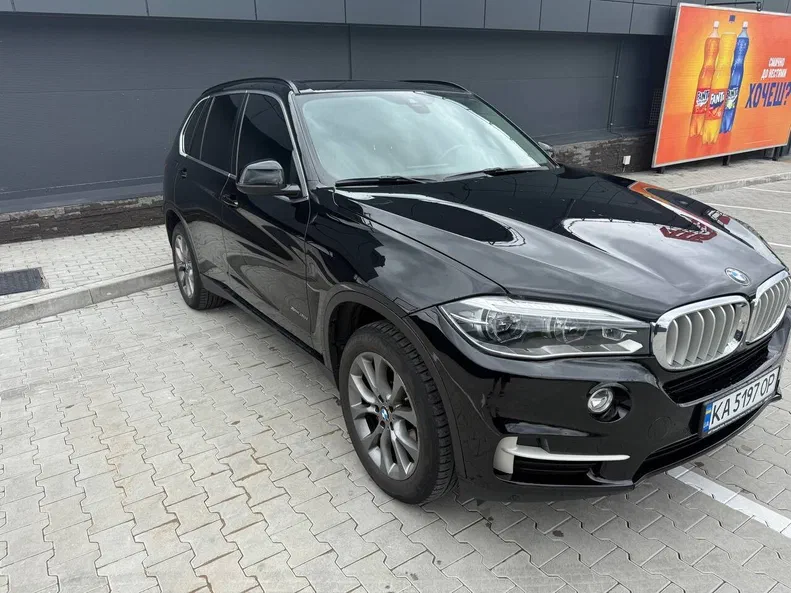 BMW X5 2015 - 6