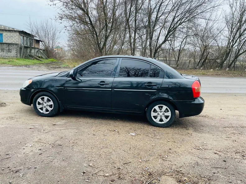 Hyundai Accent 2008 - 5