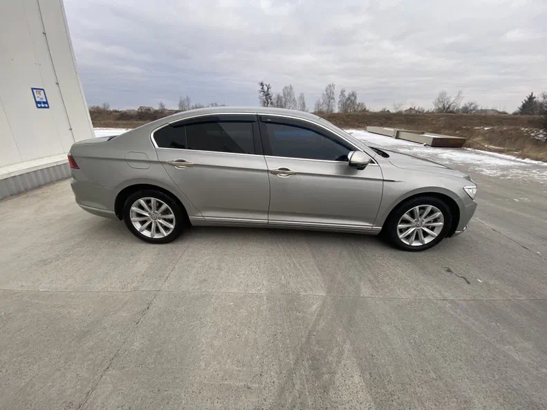 Volkswagen Passat 2016 - 7