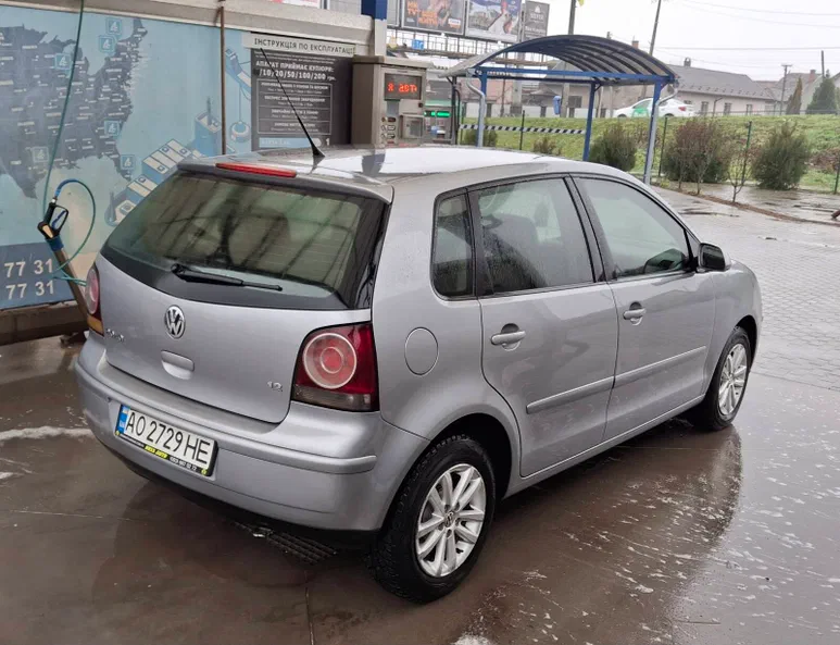 Volkswagen Polo 2009 - 7