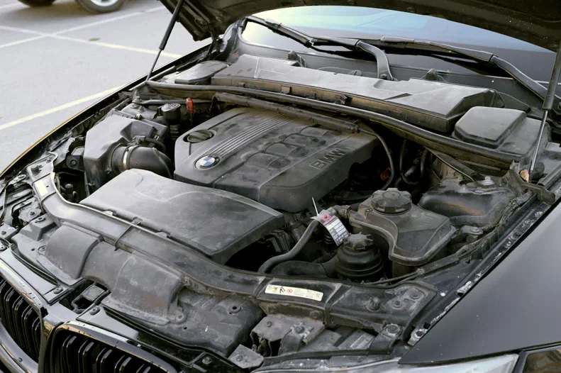 BMW 3 серія 2011 - 8