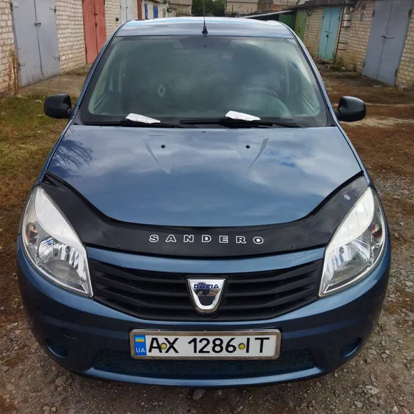 Dacia Sandero 2011