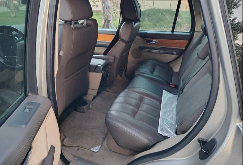 Land Rover Range Rover 2011 - 6