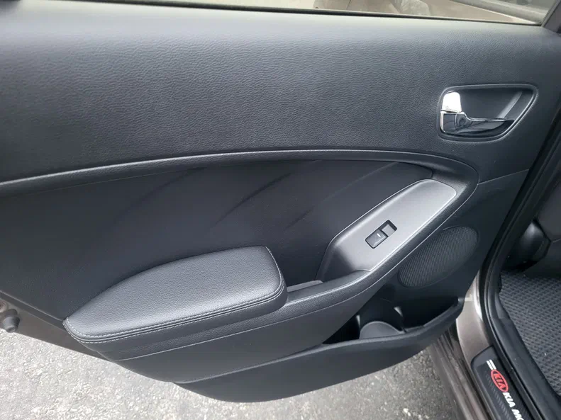 Kia Cerato 2014 - 14