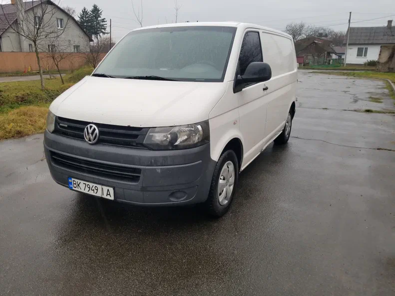Volkswagen T5 2013