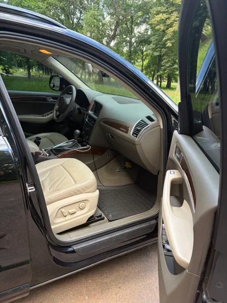 Audi Q5 2011 - 6