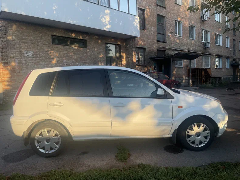 Ford Fusion 2010 - 5