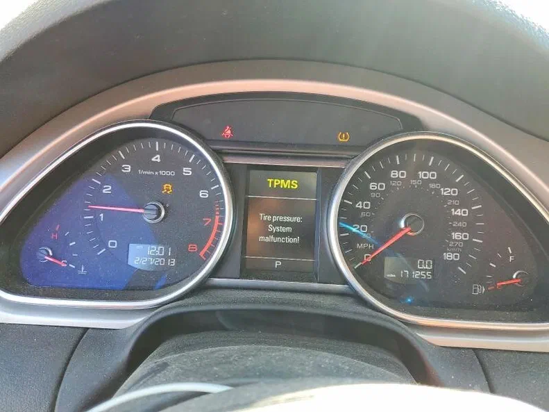 Audi Q7 2015 - 9