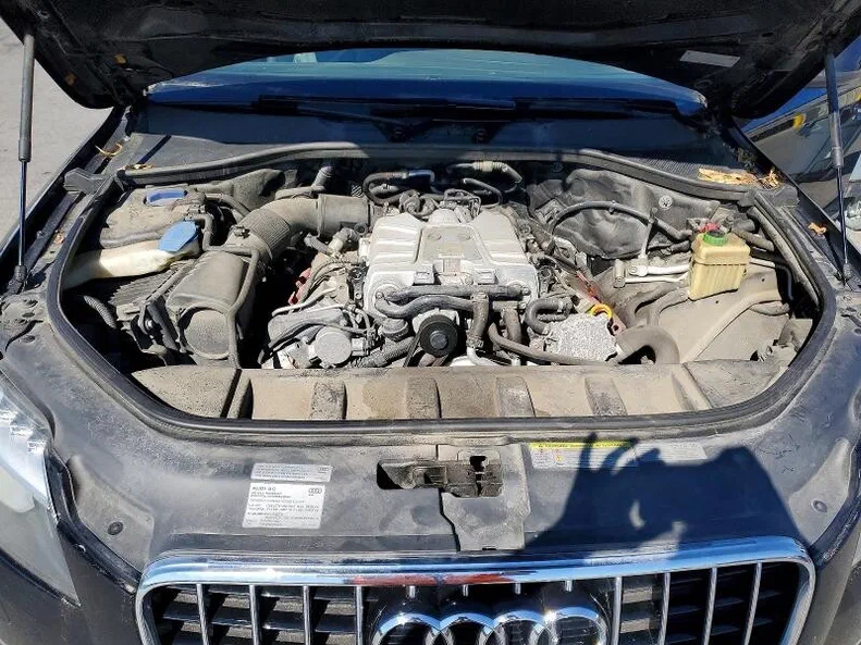 Audi Q7 2015 - 10