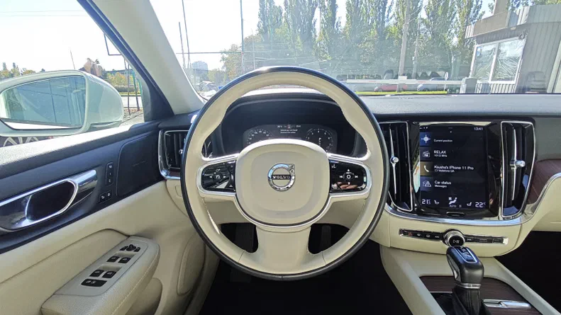 Volvo S60 2019 - 15