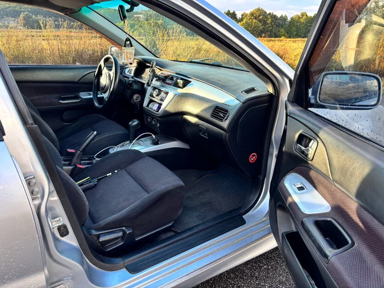 Mitsubishi Lancer 2006 - 8