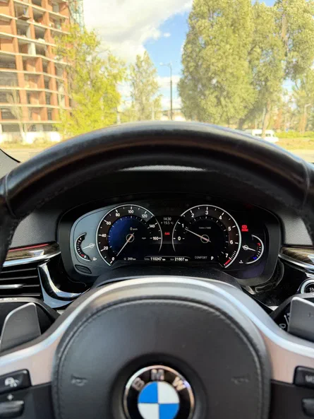 BMW 5 серія 2018 - 8