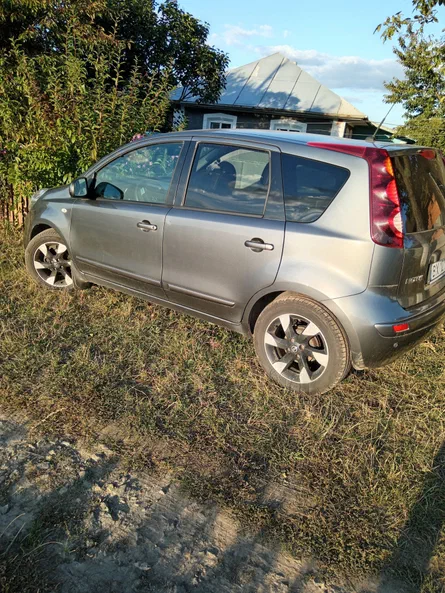 Nissan Note 2012 - 1