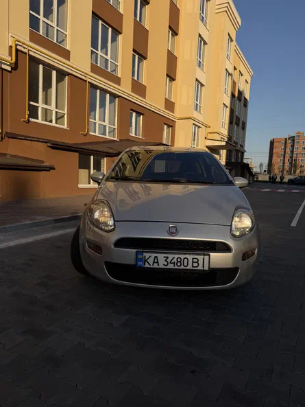 Fiat Punto 2012 - 6