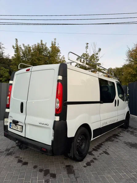 Opel Vivaro 2008 - 5