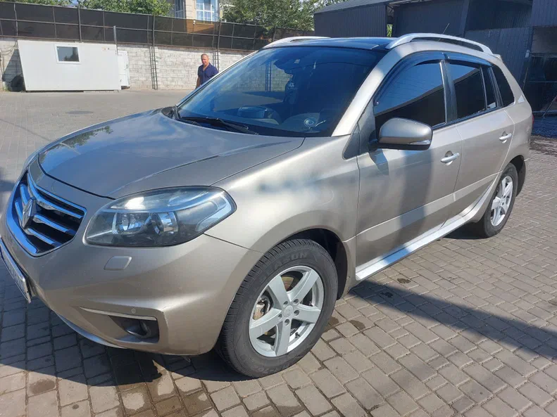 Renault Koleos 2012 - 8