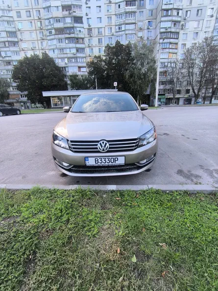 Volkswagen Passat 2015 - 0