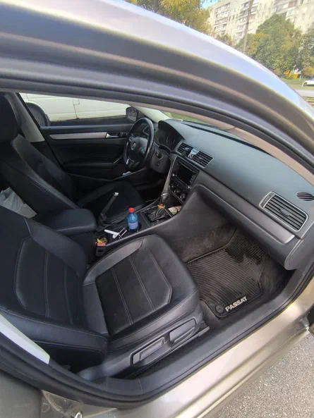 Volkswagen Passat 2015 - 4