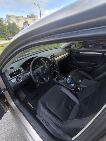 Volkswagen Passat 2015 - 5