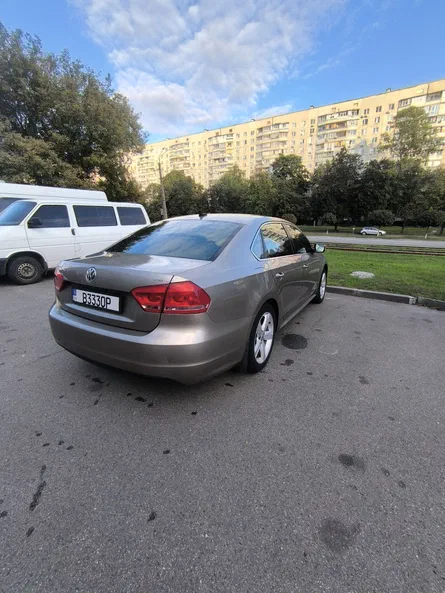Volkswagen Passat 2015 - 7