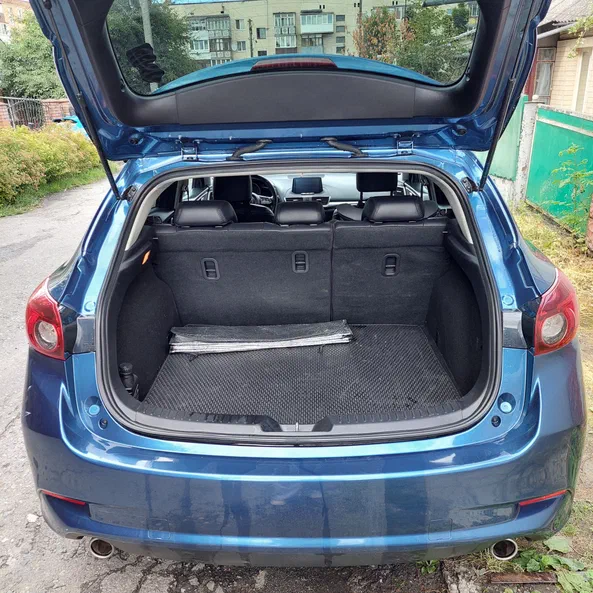 Mazda 3 2018 - 10