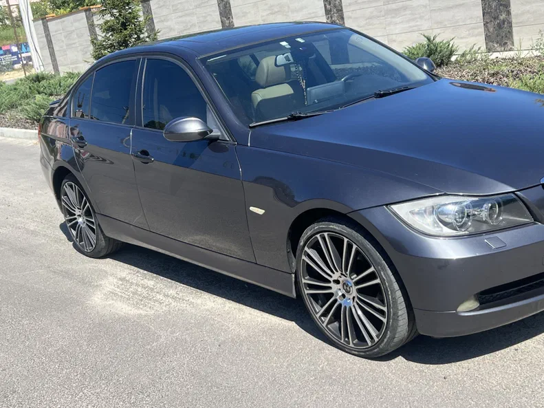 BMW 3 серія 2005 - 2