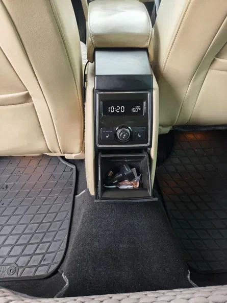 Skoda Superb 2010 - 13