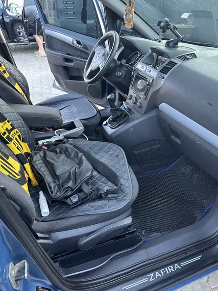 Opel Zafira 2007 - 5