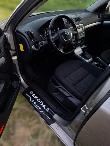 Skoda Octavia 2009 - 4