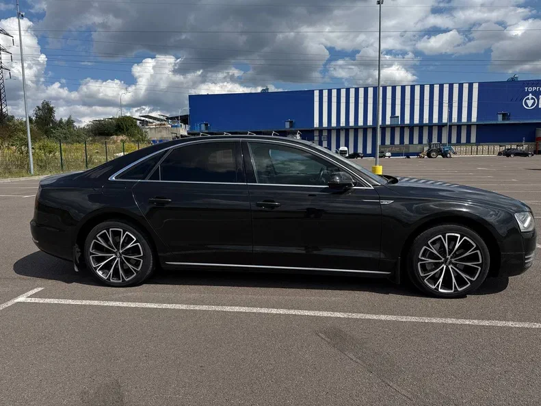 Audi A8 2012 - 2