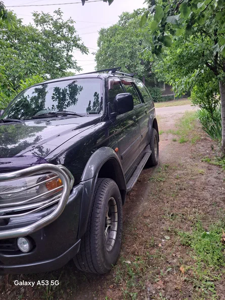 Mitsubishi Pajero Sport 2002 - 2