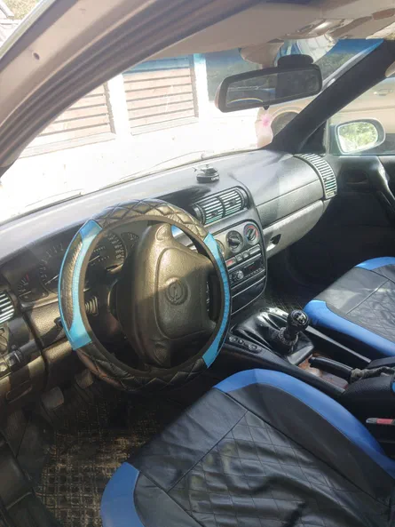 Opel Omega 1995 - 6