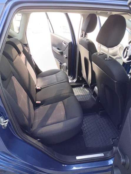 Mercedes-Benz A-Клас 2010 - 14