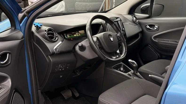 Renault ZOE 2018 - 8