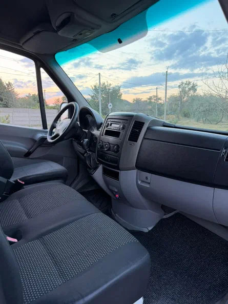 Mercedes-Benz Sprinter 2012 - 8