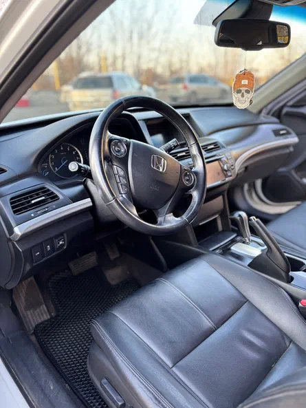 Honda Crosstour 2013 - 4