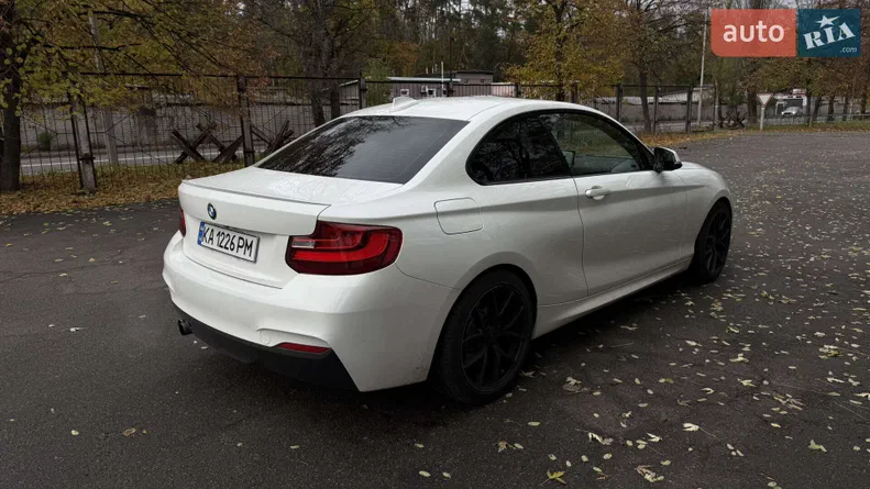 BMW 2 серія 2014 - 8