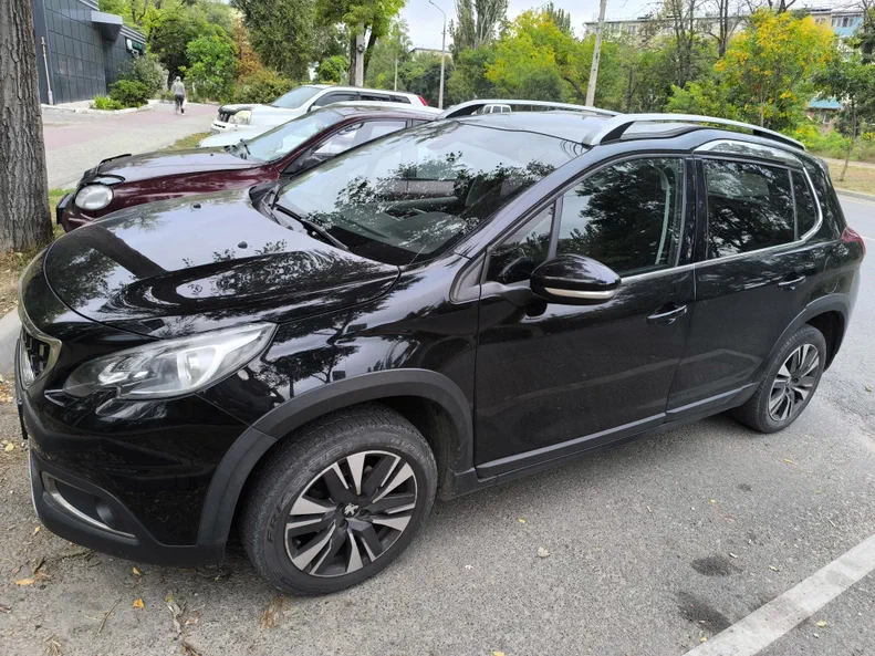 Peugeot 2008 2017 - 2