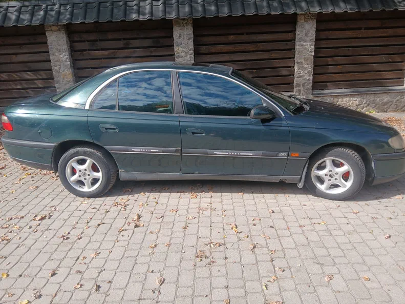 Opel Omega 1995 - 3