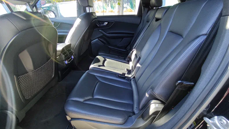 Audi Q7 2016 - 17