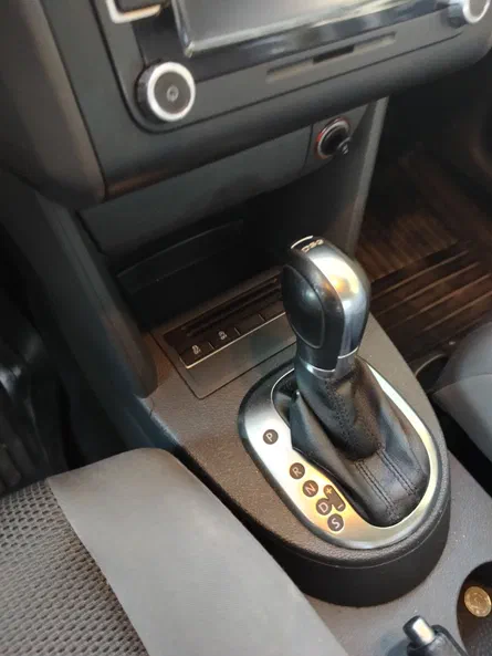 Volkswagen Touran 2013 - 16
