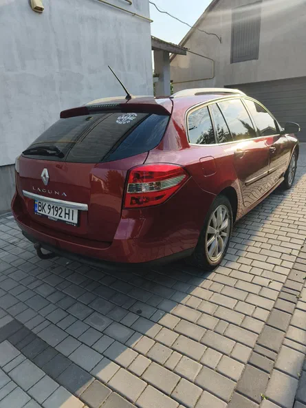 Renault Laguna 2011 - 15